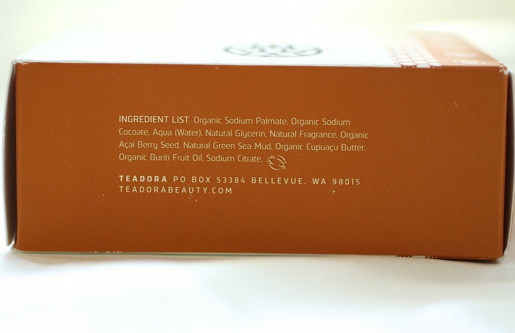 Teadora Nourishing Exfoliating Bar