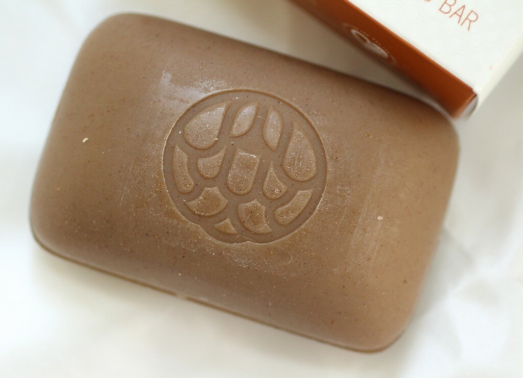 Teadora Nourishing Exfoliating Bar